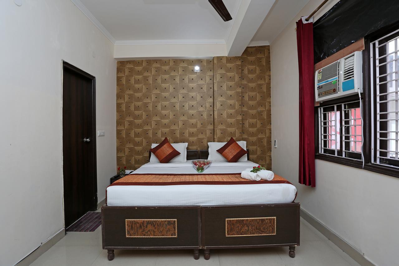 Hotel Avalon New Delhi Exterior photo