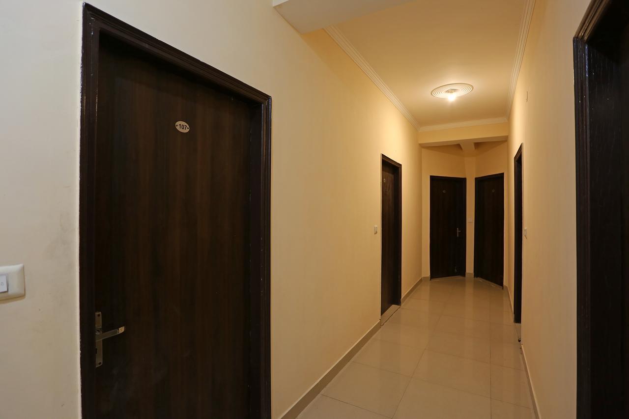 Hotel Avalon New Delhi Exterior photo