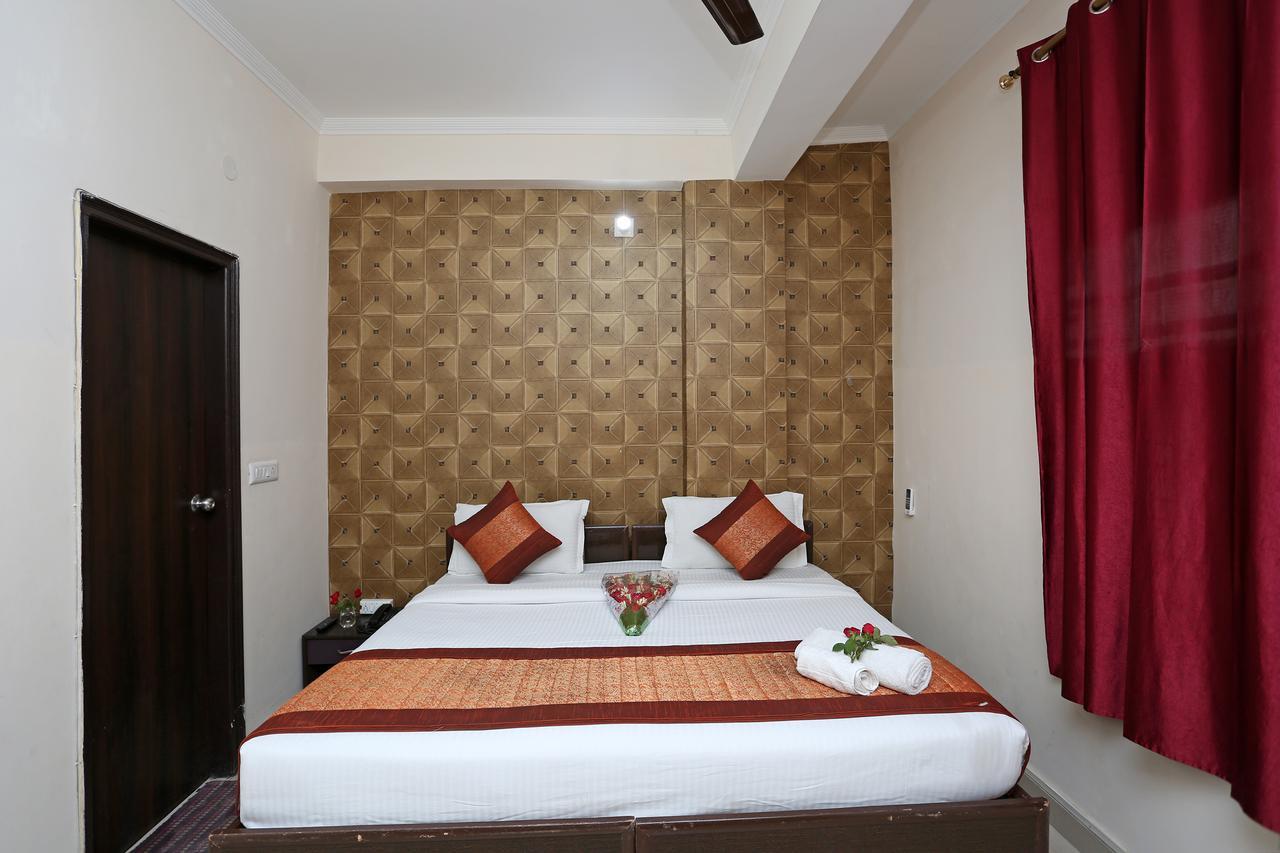 Hotel Avalon New Delhi Exterior photo